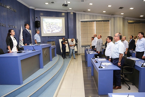 Şehitkamil Meclisi FETÖ darbe girişimini kınadı