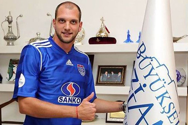 Büyükşehir Gaziantepspor, Nemanja Kojic ile sözleşme yeniledi