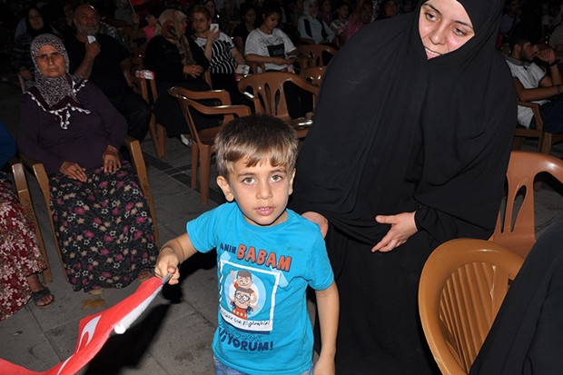 5 yaşında demokrasi nöbetinde