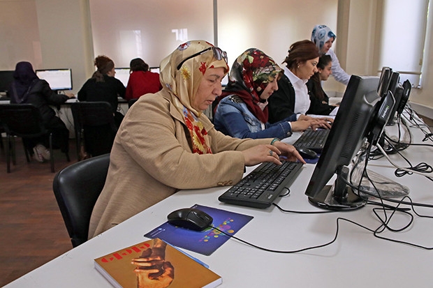 Güneydoğu’da kadınların yüzde 30’u bilgisayar kullanıyor
