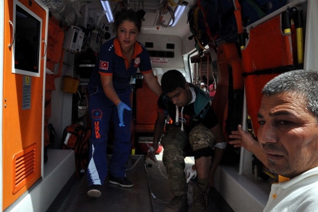 Cerablus’ta yaralanan 7 ÖSO askeri Gaziantep’e getirildi