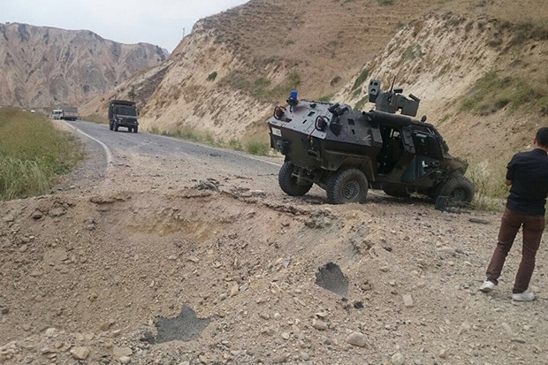 Hakkari’de hain tuzak: 1 şehit, 3 yaralı