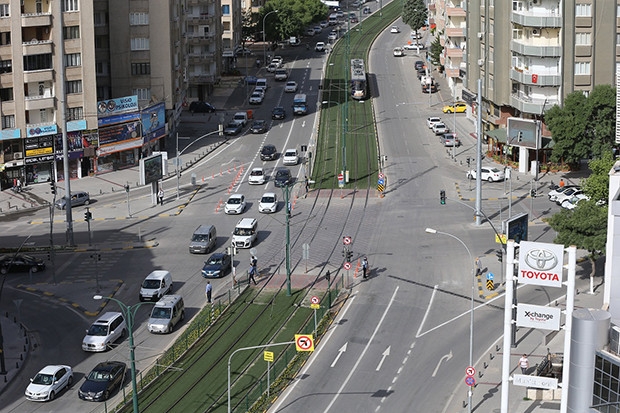 Sola dönüş yasakları Gaziantep trafiğini rahatlattı