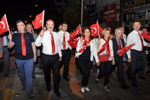 Gaziantep'ten ‘’15 temmuz dayanışma kampanyası’’na anlamlı bağış