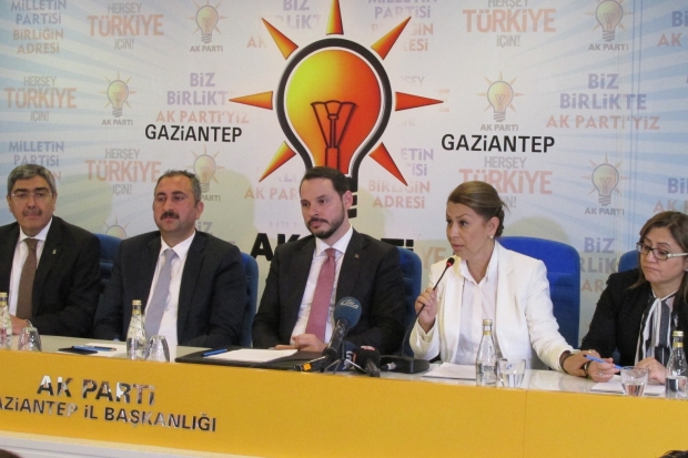 Bakan Albayrak: “15 Temmuz’dan sonra Türkiye ve AK Parti'de siyaset değişti”