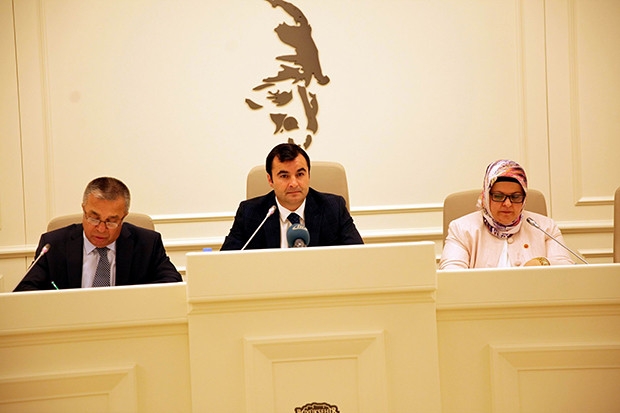 Büyükşehir Belediye Meclisi Ekim ayı ilk toplantısı yapıldı