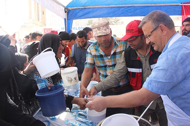 Cerablus’ta aşure sevinci