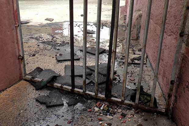 Gaziantep'te okula yanıcı madde atıldı