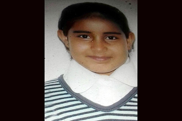 Gaziantep'te minibüsten düşen genç kız yaşam savaşını kaybetti