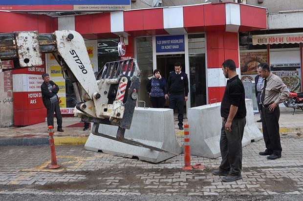 İslahiye Emniyet Müdürlüğü'nden betonlu önlem